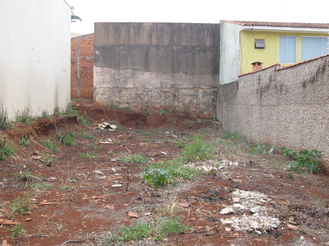 Terreno à Venda no bairro Jardim Conde do Pinhal 1 em Jaú imagem 1