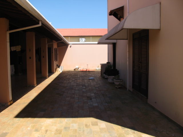 Casa à Venda no bairro Jardim Nova Bocaina em Bocaina imagem 6