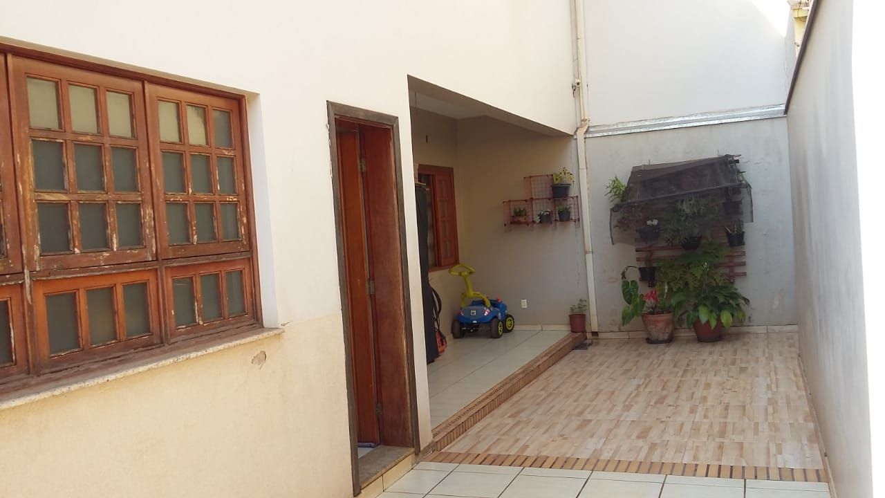 Casa à Venda no bairro Jardim Maria Luiza 3 em Jaú imagem 8