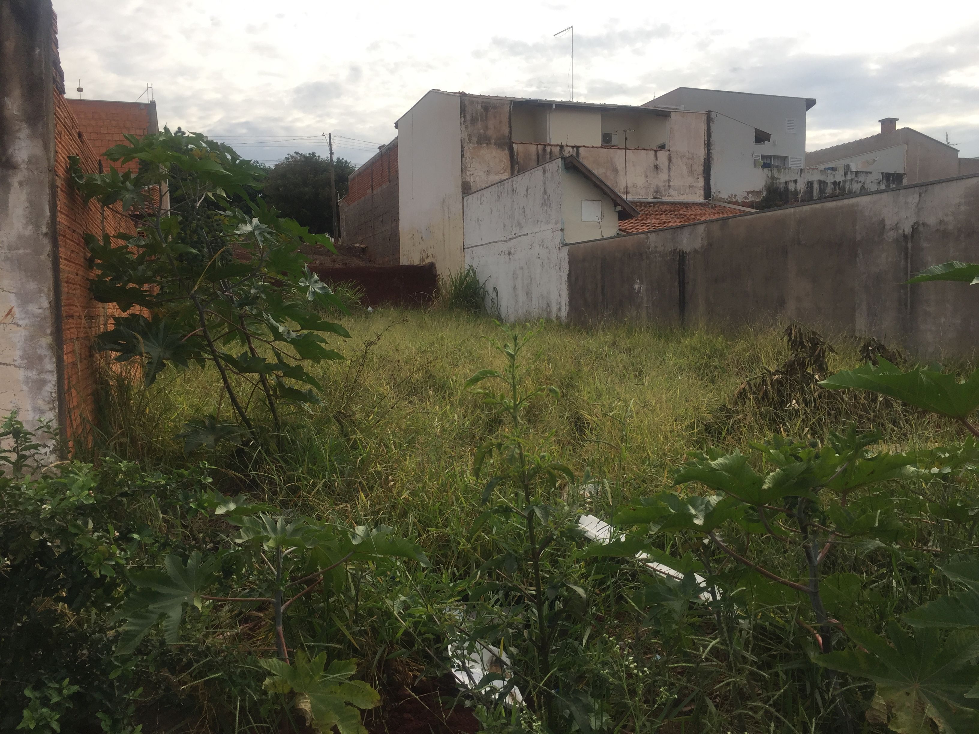Terreno à Venda no bairro Jardim Paraty em Jaú imagem 0