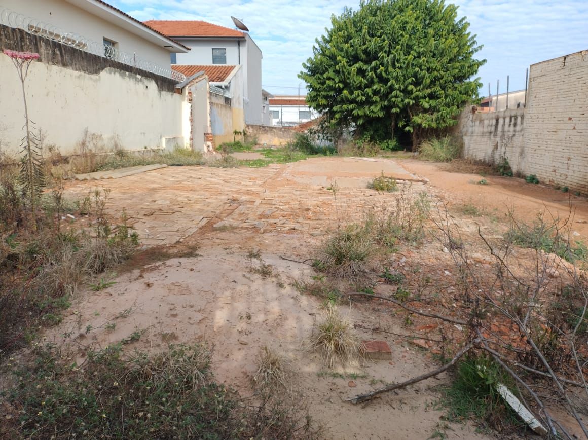 Terreno à Venda no bairro Centro em Jaú imagem 2