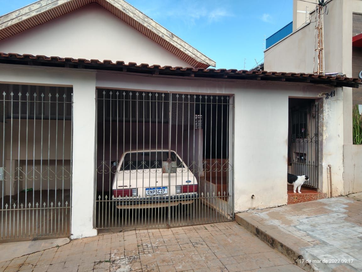 Casa à Venda no bairro Centro em Jaú imagem 0