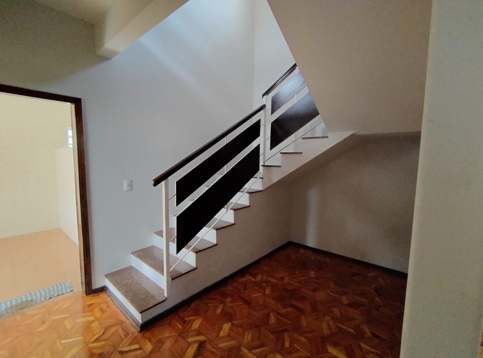 Casa à Venda no bairro Vila Ivan em Jaú imagem 5
