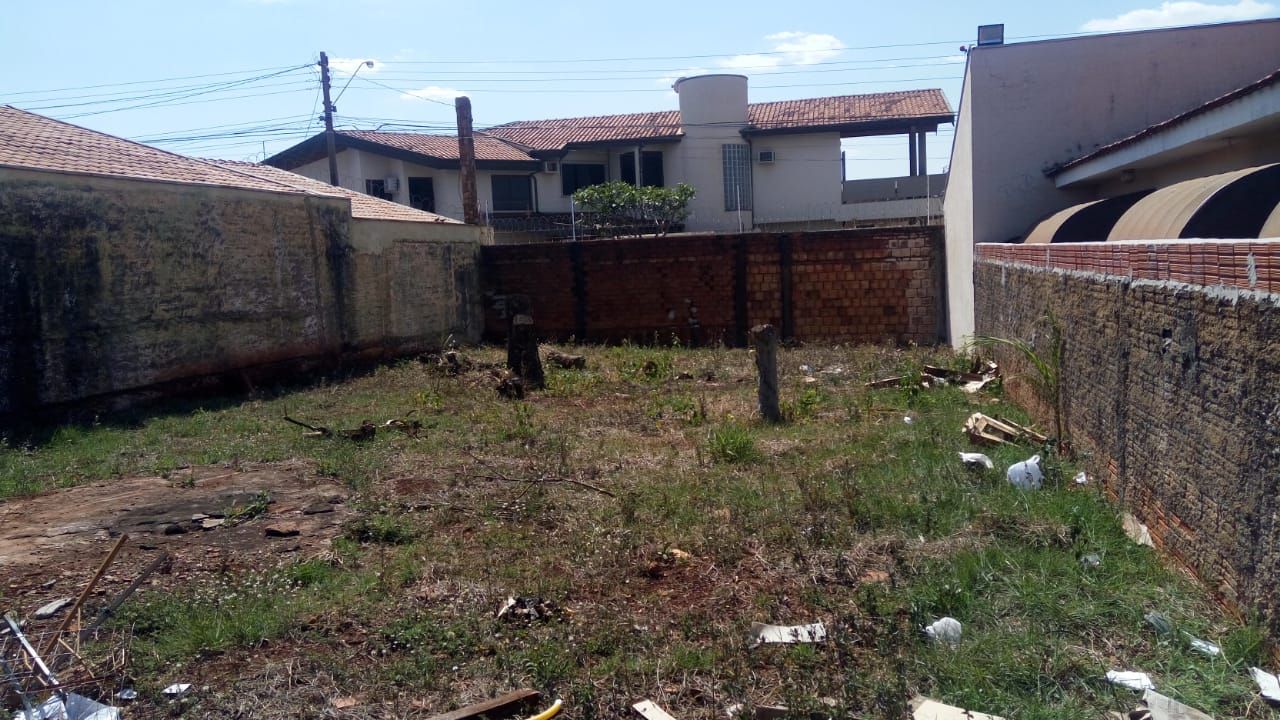 Terreno à Venda no bairro Jardim Continental em Jaú imagem 0