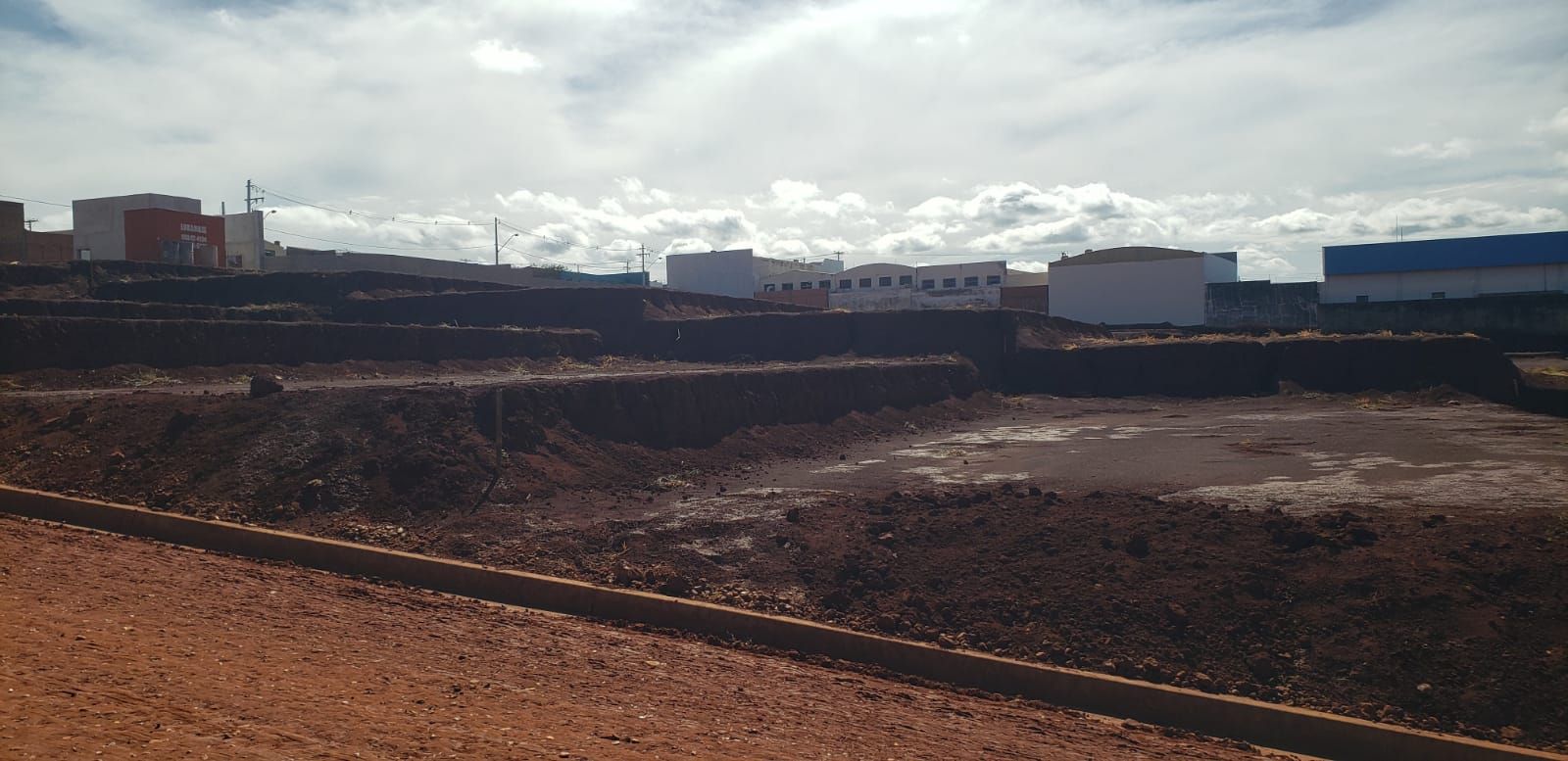 Terreno à Venda no bairro Condomínio São Joaquim em Jaú imagem 0