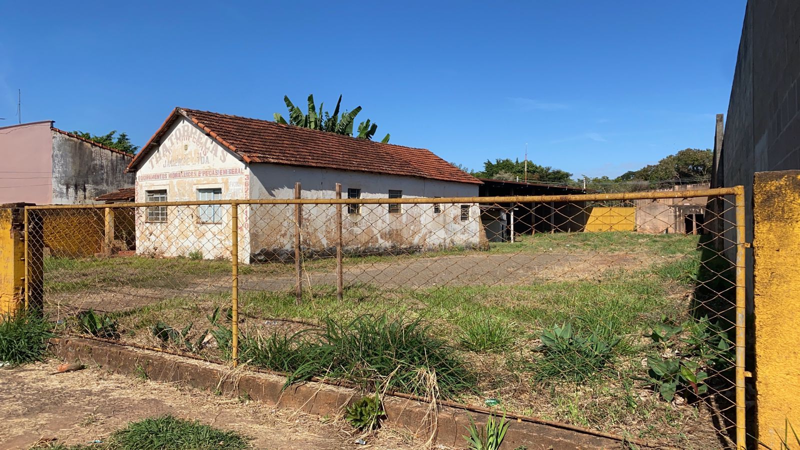 Terreno à Venda no bairro Jardim Carolina em Jaú imagem 0