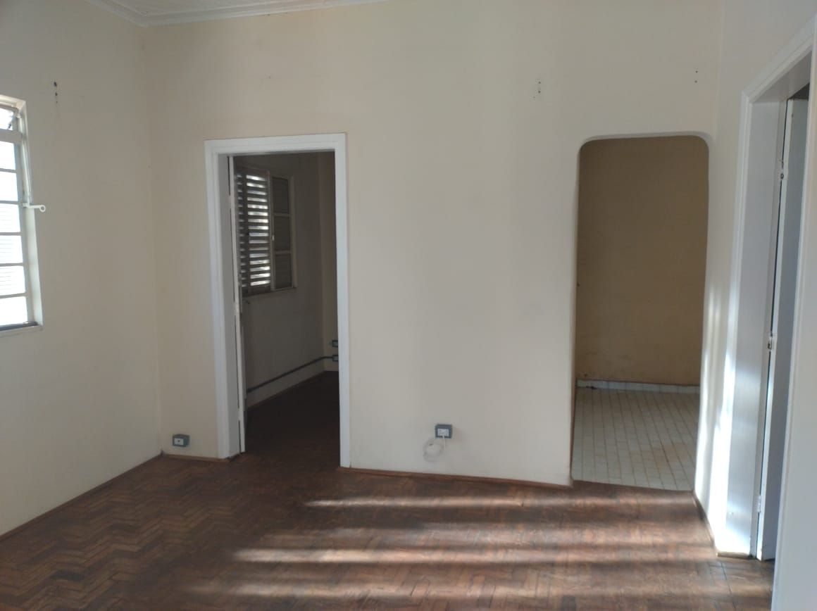 Casa à Venda no bairro Centro em Jaú imagem 2