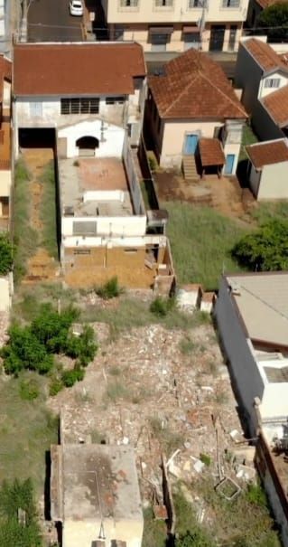 Casa à Venda no bairro Centro em Jaú imagem 1