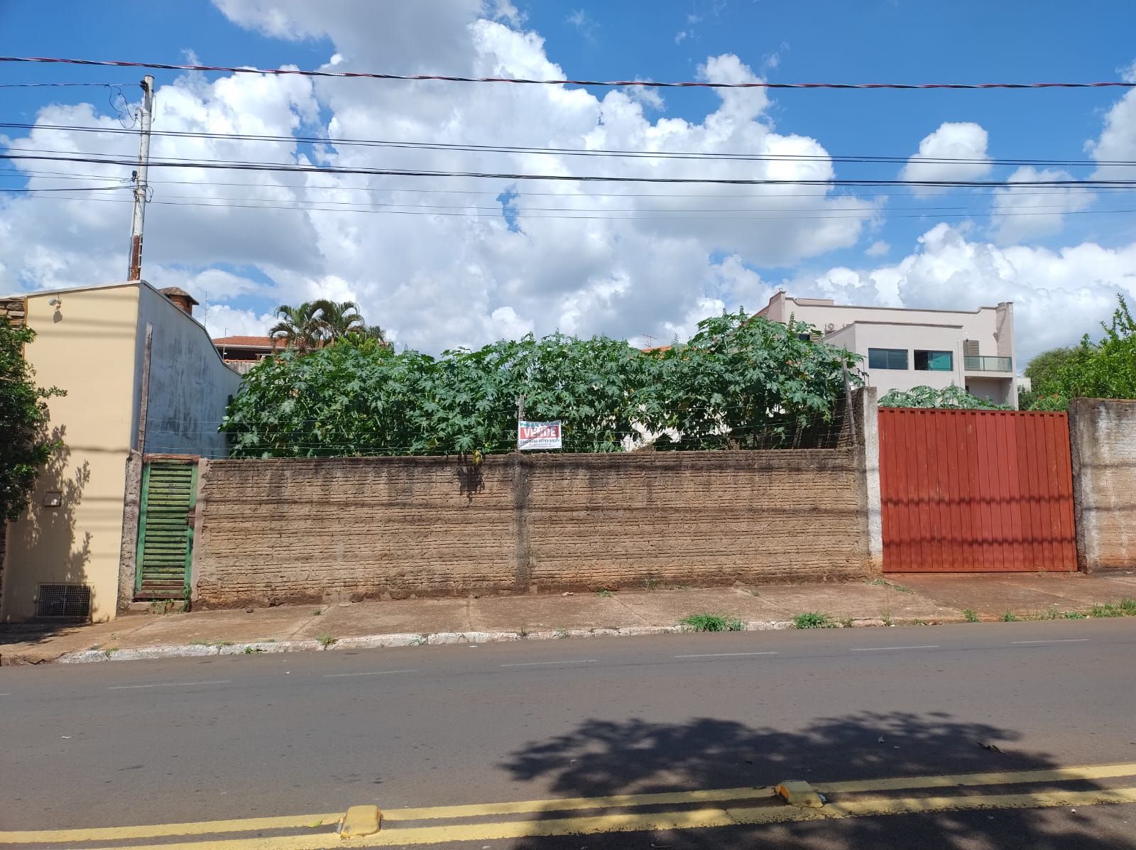 Terreno à Venda no bairro Jardim São Francisco em Jaú imagem 0
