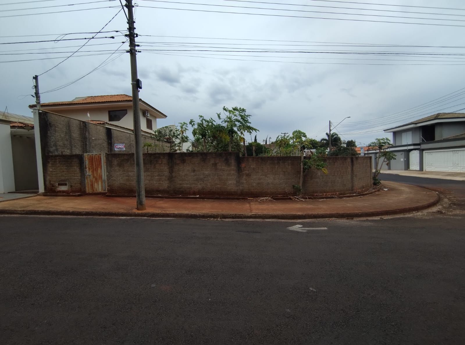 Terreno à Venda no bairro Chácara Auler em Jaú imagem 0