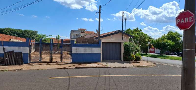 Terreno à Venda no bairro Vila Vicente em Jaú imagem 0