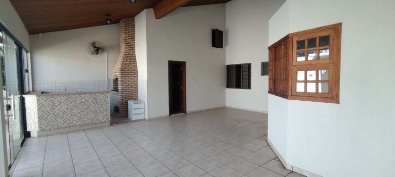 Casa à Venda no bairro Jardim São Francisco em Jaú imagem 2