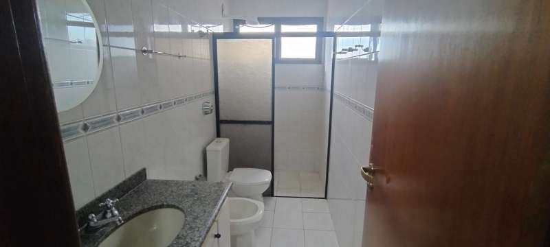 Apartamento à Venda no bairro Centro em Jaú imagem 10