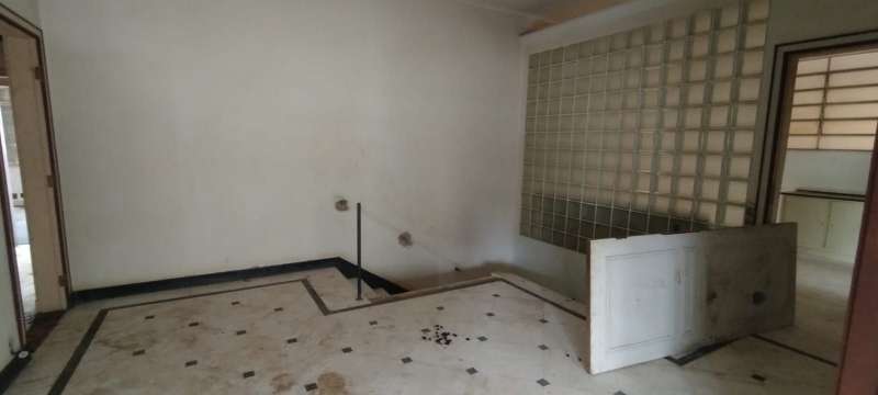 Casa à Venda no bairro Centro em Bariri imagem 3