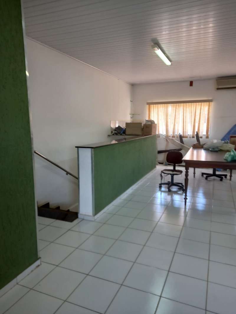 Casa à Venda no bairro Centro em Jaú imagem 2