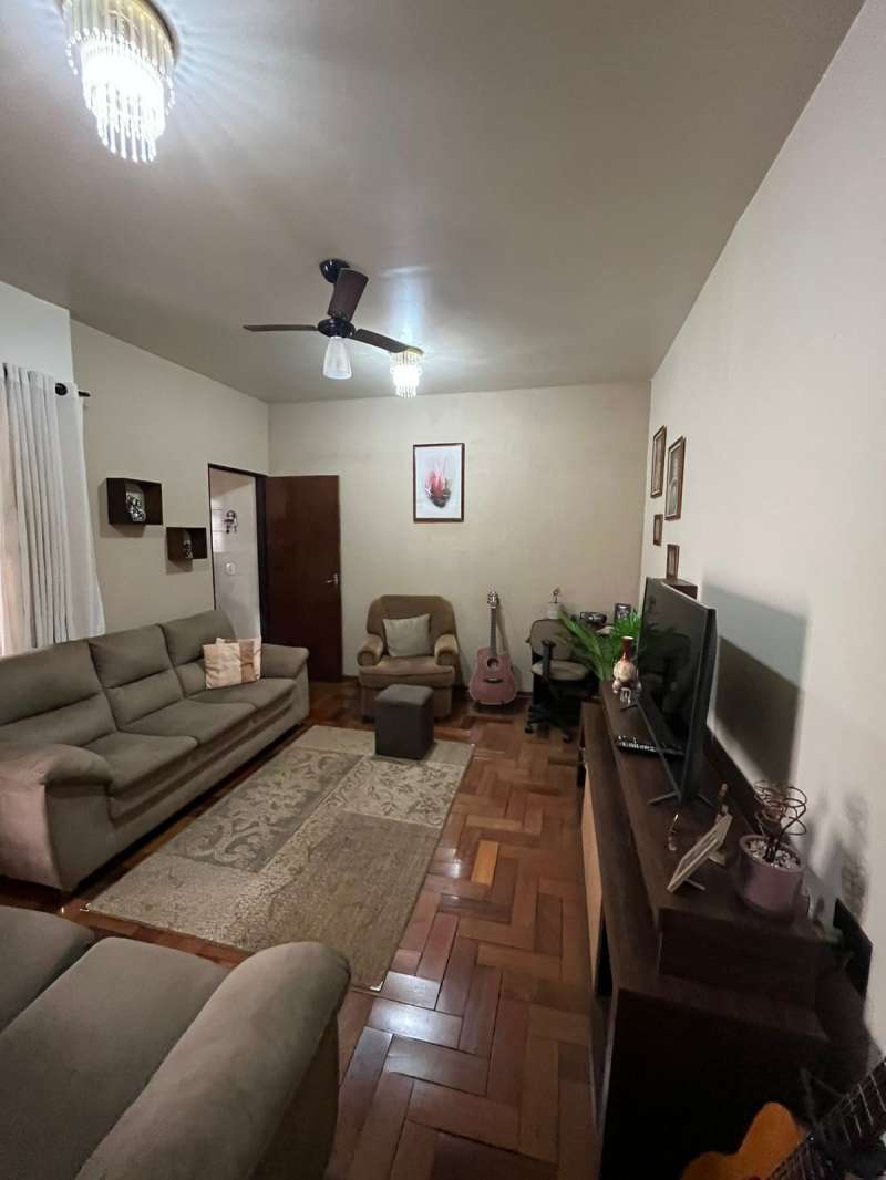 Casa à Venda no bairro Jardim Alvorada II em Jaú imagem 5