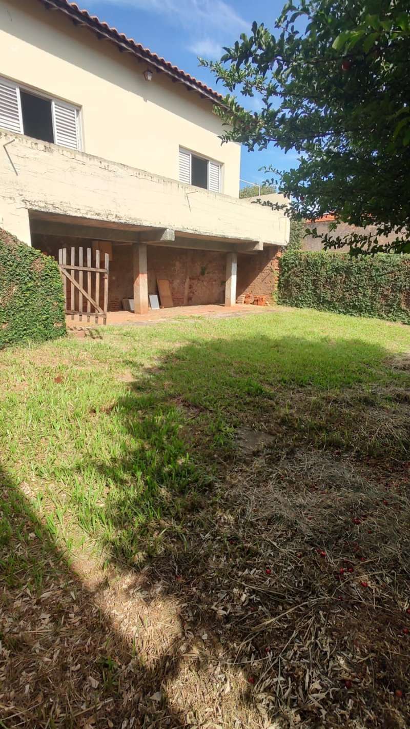 Casa à Venda no bairro Centro em Jaú imagem 0