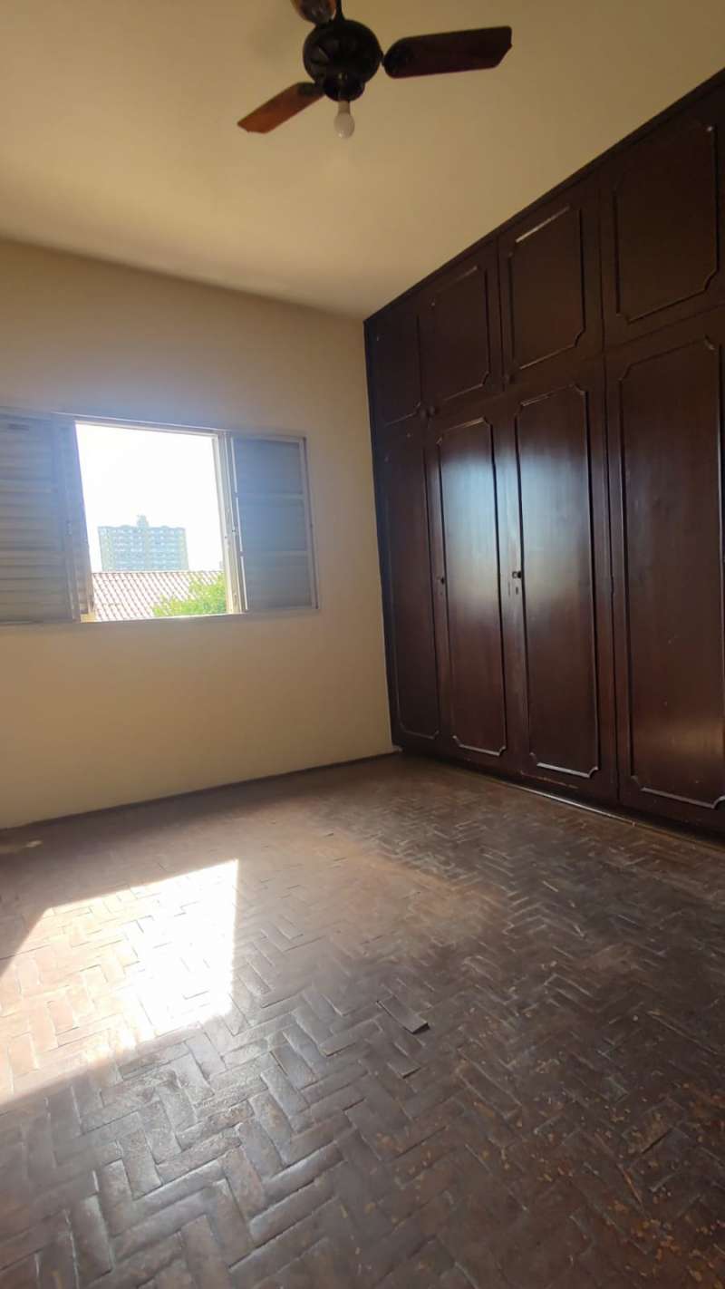 Casa à Venda no bairro Centro em Jaú imagem 4