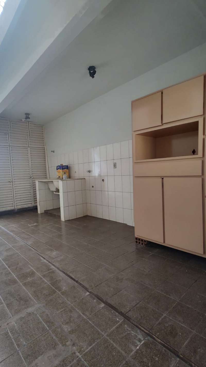 Casa à Venda no bairro Centro em Jaú imagem 8