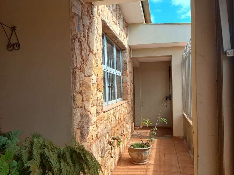 Casa à Venda no bairro Vila Sampaio em Jaú imagem 2