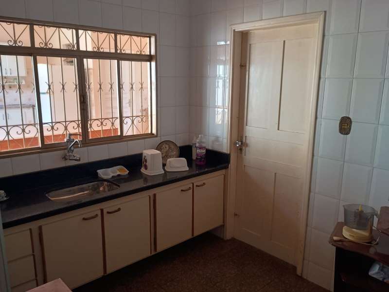 Casa à Venda no bairro Vila Sampaio em Jaú imagem 8