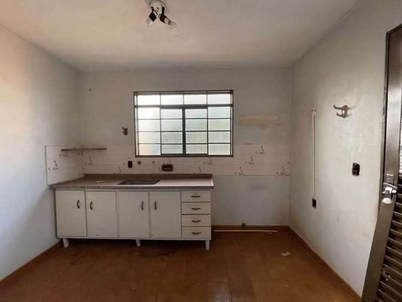 Casa à Venda no bairro Jardim Antonina em Jaú imagem 1